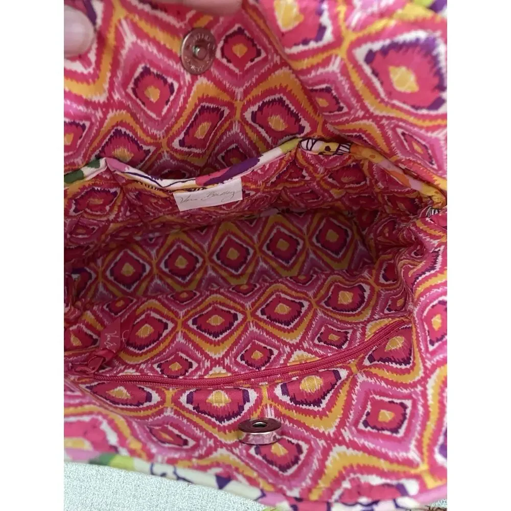 Vera Bradley excellent smoke